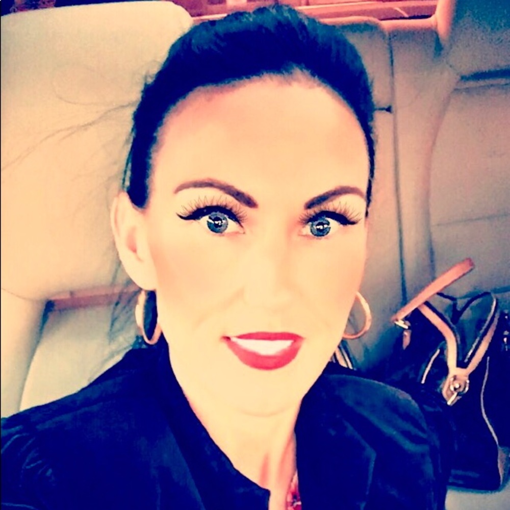 💕 POSH AMBASSADOR CHELSEA 💕